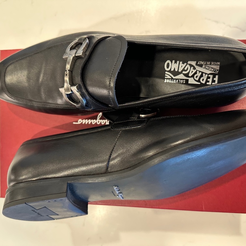 Ferragamo 11 EE Giant 2 (Used once)